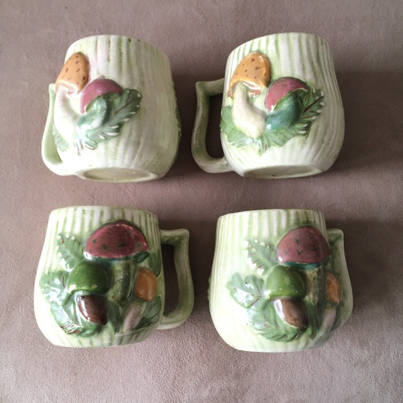 Vintage 70's Hand-painted Ceramic Mushroom Mug Set of 4 - Picture 2 of 15